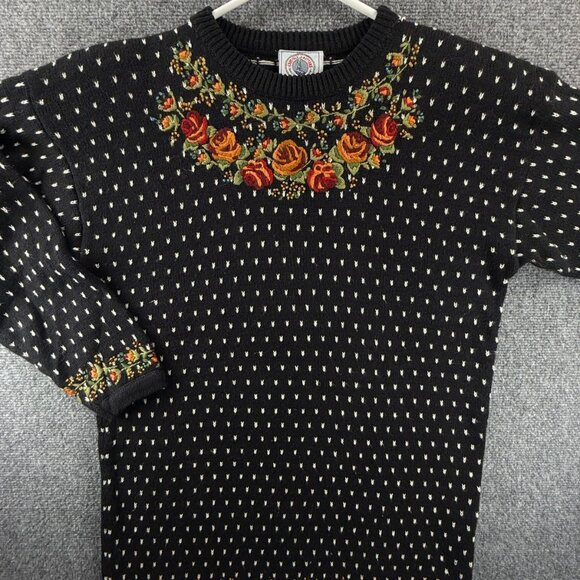 Cape Isle Knitters Women Sweater Small Floral Embroidered Pullover Knit Crew - Picture 1 of 16
